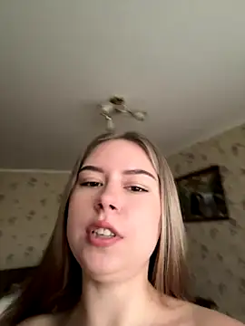 Snapshot of Tomyris_yuki chatting on December 2025 11:04:02 AM Tomyris yuki online show from December 2025 11:04:02 AM