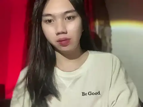 kat mire online show from November 2025 07:24:01 PM