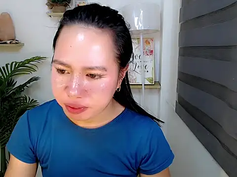 Snapshot of kimbratx chatting on November 2025 12:02:01 AM kimbratx online show from November 2025 12:02:01 AM