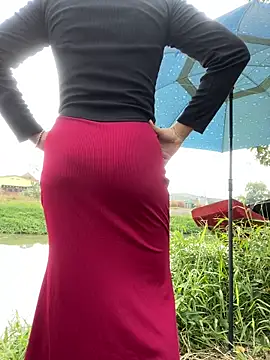 FishingGirl online show from December 2025 02:29:02 AM