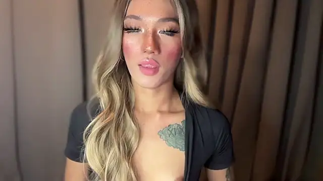 Lust-sluttymira online show from October 2025 04:44:01 AM