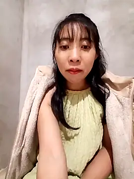 Snapshot of emaame68 chatting on October 2025 03:25:01 PM emaame68 online show from October 2025 03:25:01 PM