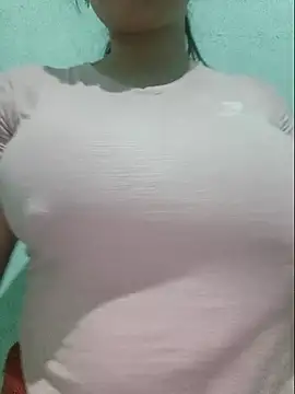 Snapshot of Shiny_Babe chatting on May 2026 03:00:02 AM Shiny Babe online show from May 2026 03:00:02 AM