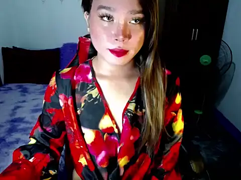 Snapshot of Urassiansweetcummer chatting on October 2025 02:13:01 AM Urassiansweetcummer online show from October 2025 02:13:01 AM