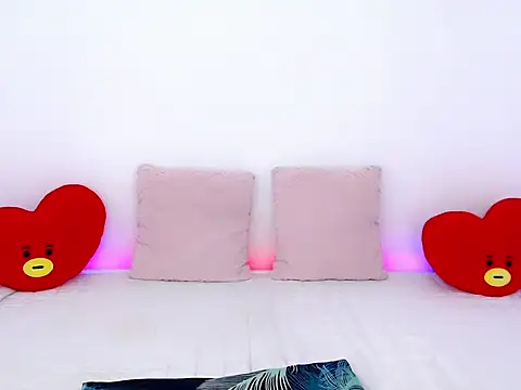 Sweet kittyxx online show from April 2026 08:09:02 PM