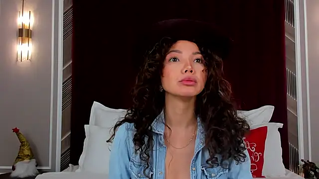 MargaretPeace online show from December 2025 03:02:01 AM