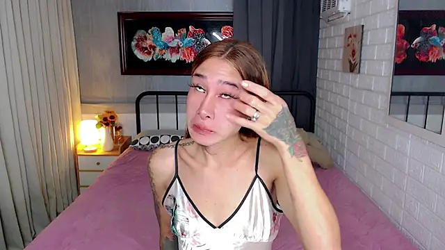 Snapshot of TRANSGODDESSA chatting on November 2025 08:41:02 PM TRANSGODDESSA online show from November 2025 08:41:02 PM