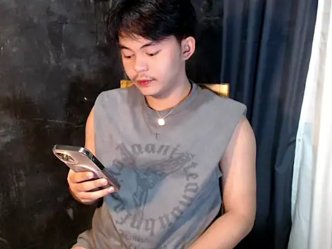 urguy toshi online show from October 2025 01:27:02 AM