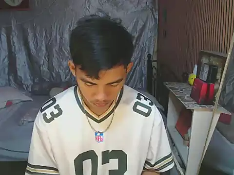 urhot chany online show from November 2025 05:45:02 PM