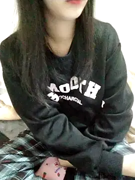 Kembong01 online show from February 2026 12:18:02 AM