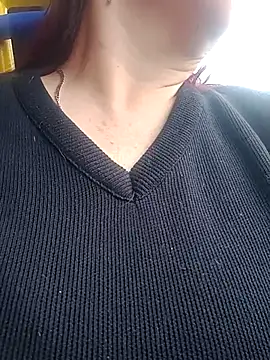 Snapshot of Chantalvedette chatting on September 2025 03:50:01 PM Chantalvedette online show from September 2025 03:50:01 PM