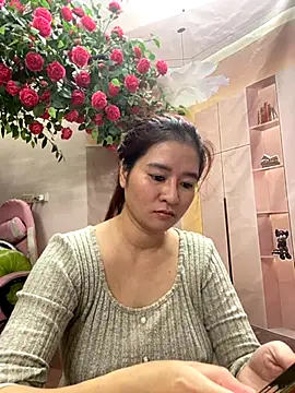 Snapshot of Bollozzy_89 chatting on October 2025 12:23:01 AM Bollozzy 89 online show from October 2025 12:23:01 AM