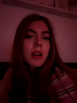 YoungLeo2006 online show from September 2025 08:25:01 PM