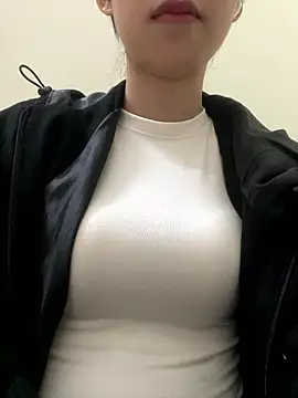 meomeo2k6 online show from January 2026 02:32:01 PM