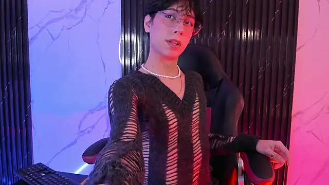 luixdust  online show from October 2025 10:32:02 AM