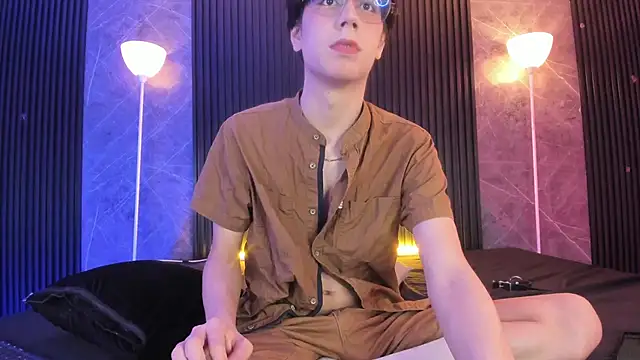 luixdust  online show from November 2025 05:07:02 AM