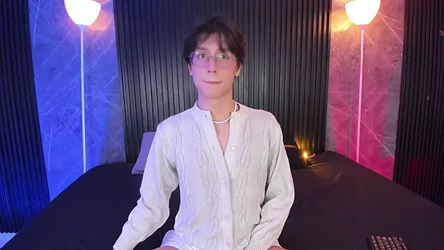 luixdust  online show from November 2025 06:57:02 AM