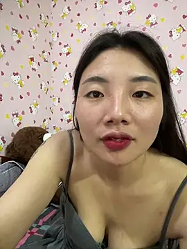 D2sweet online show from December 2025 04:14:01 PM