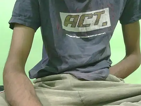 Snapshot of rockyy23boy chatting on December 2025 04:03:02 PM rockyy23boy online show from December 2025 04:03:02 PM