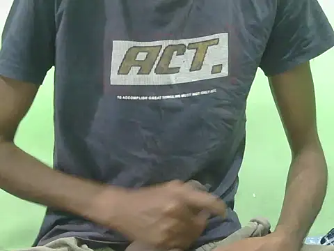 Snapshot of rockyy23boy chatting on January 2026 02:15:01 AM rockyy23boy online show from January 2026 02:15:01 AM