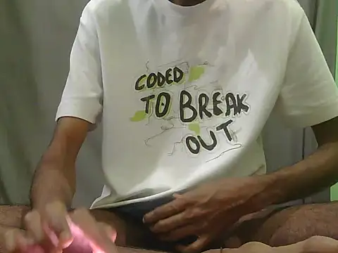 Snapshot of rockyy23boy chatting on March 2026 03:25:01 AM rockyy23boy online show from March 2026 03:25:01 AM