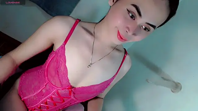 Snapshot of slutty_afina chatting on December 2025 03:55:02 AM slutty afina online show from December 2025 03:55:02 AM