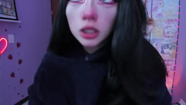 Vero Osb  online show from September 2025 12:11:01 AM