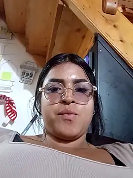 katia durand online show from October 2025 09:19:02 PM