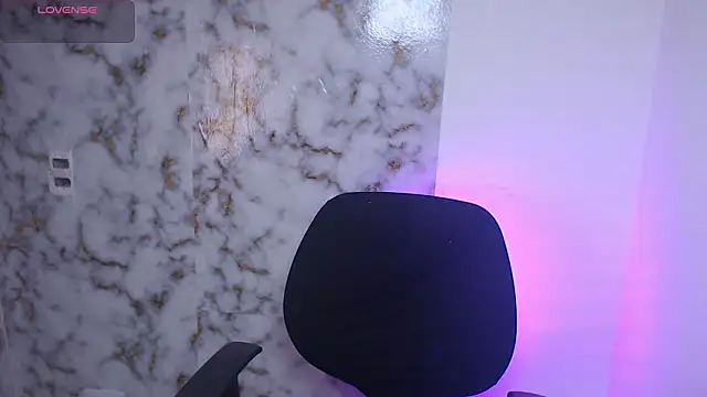 lincy honeyy online show from February 2026 03:54:01 PM