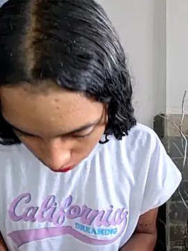 Snapshot of Cataleya_ja chatting on November 2025 12:59:01 PM Cataleya ja online show from November 2025 12:59:01 PM