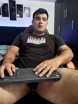 Snapshot of thiago__cp01 chatting on September 2025 03:17:01 AM thiago cp01 online show from September 2025 03:17:01 AM