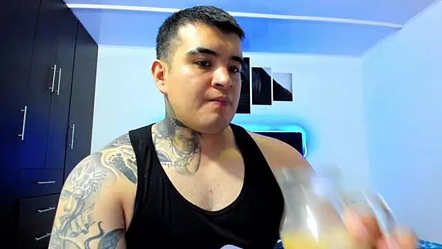 Snapshot of thiago__cp01 chatting on September 2025 06:17:01 AM thiago cp01 online show from September 2025 06:17:01 AM