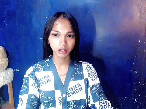 Snapshot of Simi_Ipit chatting on April 2026 06:21:01 PM Simi Ipit online show from April 2026 06:21:01 PM