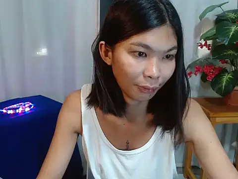 laura leeforever online show from June 2026 02:12:01 AM