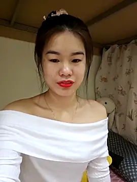 Baby-ladytits2025 online show from December 2025 04:03:01 PM