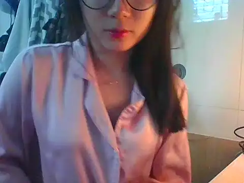 Linzly online show from November 2025 02:57:02 AM