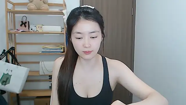 Mimi-cnbaby online show from April 2026 01:41:02 PM