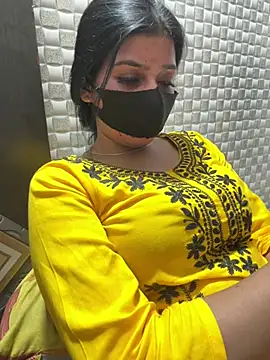Snapshot of Hot_Jaanvi_ chatting on April 2026 06:03:01 PM Hot Jaanvi online show from April 2026 06:03:01 PM