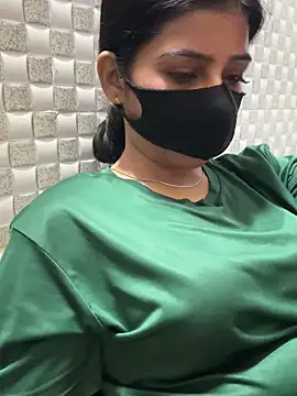 Snapshot of Hot_Jaanvi_ chatting on May 2026 05:56:01 AM Hot Jaanvi online show from May 2026 05:56:01 AM