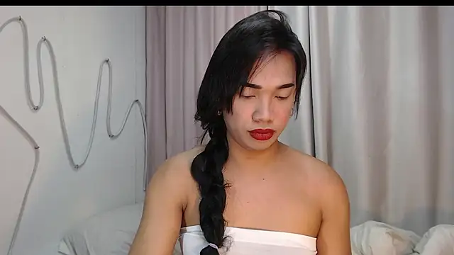 Herbielustts online show from October 2025 05:20:02 PM