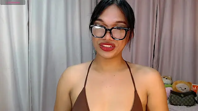 Herbielustts online show from November 2025 08:03:02 AM