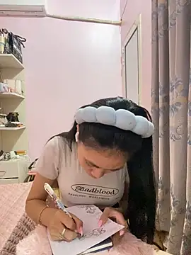 Snapshot of Dau-Tayy chatting on November 2025 02:39:02 PM Dau-Tayy online show from November 2025 02:39:02 PM