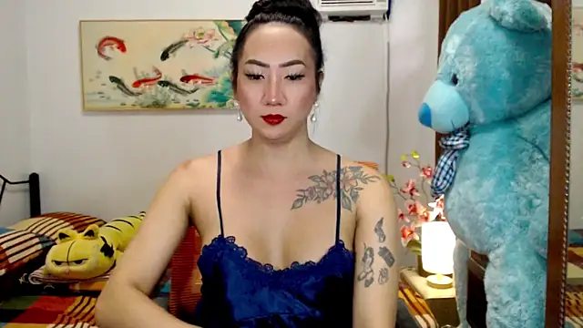 LovelyQueen69 online show from October 2025 11:03:01 PM