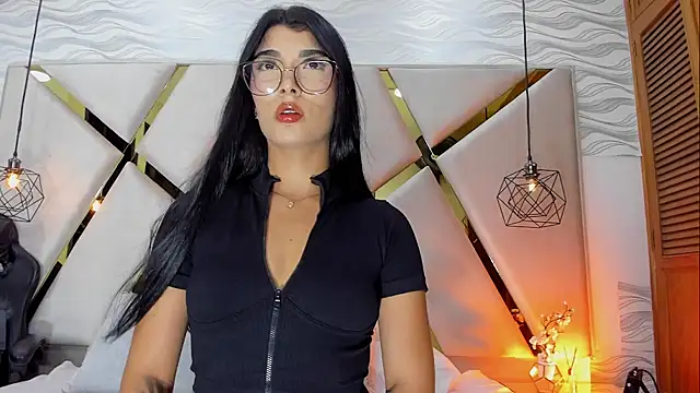 FernandaRousse online show from December 2025 07:30:02 PM