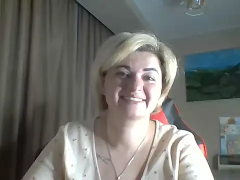 Snapshot of Wymini chatting on September 2025 08:31:02 PM Wymini online show from September 2025 08:31:02 PM