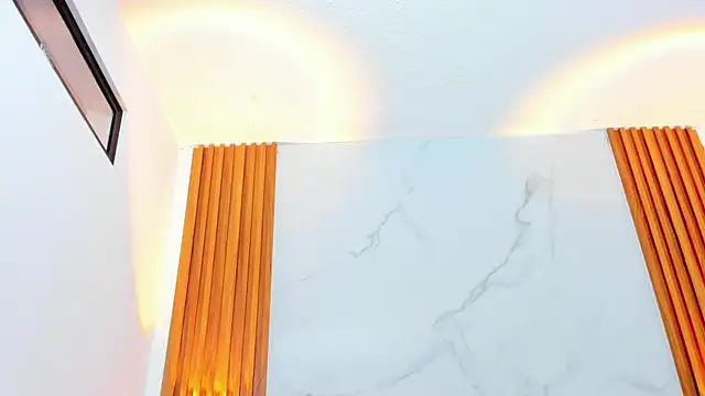 IsabellaMonet online show from November 2025 11:21:02 AM