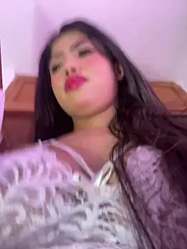 Luna 20x online show from February 2026 06:24:02 PM