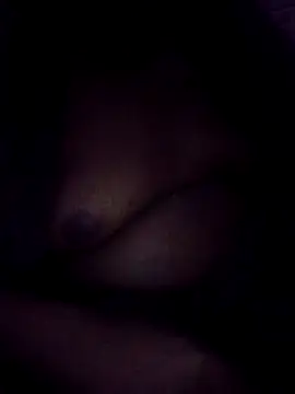 Snapshot of OnlyMoneyIwanT chatting on November 2025 12:44:02 AM OnlyMoneyIwanT online show from November 2025 12:44:02 AM