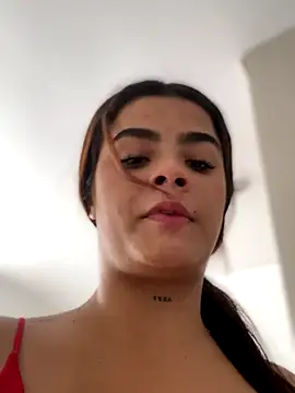 Snapshot of Kaily_Sweet16 chatting on October 2025 07:57:02 PM Kaily Sweet16 online show from October 2025 07:57:02 PM