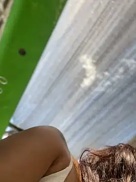 Snapshot of Kaily_Sweet16 chatting on October 2025 05:47:01 PM Kaily Sweet16 online show from October 2025 05:47:01 PM